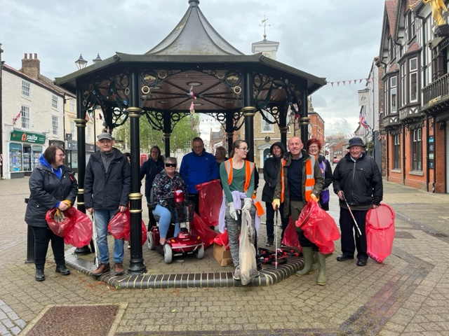 Litter Picking Volunteers